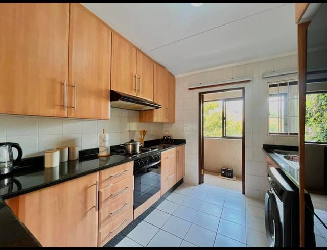 2 BEDROOM APARTMENT FOR SALE IN MORNINGSIDE